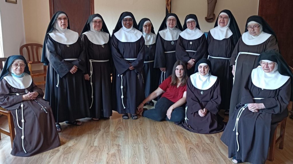 Franciscanas Clarisas Descalzas del Convento de la Santa Cruz de León